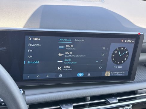 New 2026 Hyundai Tucson SEL image 22