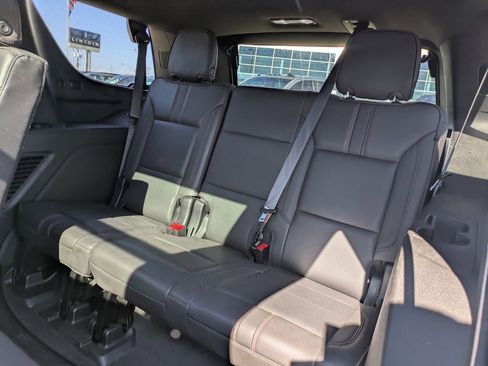 Used 2023 Chevrolet Tahoe RST image 13