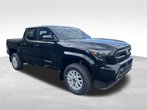New 2026 Toyota Tacoma SR5 AWD/4WD image 7