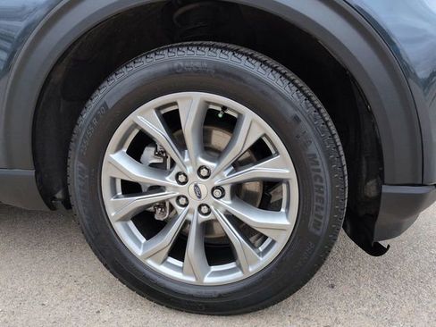 Certified 2023 Ford Explorer XLT w/ Equipment Group 202A image 11