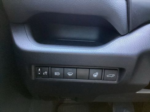 Used 2022 Toyota RAV4 TRD Off-Road w/ TRD Off-Road Weather Package AWD/4WD image 21