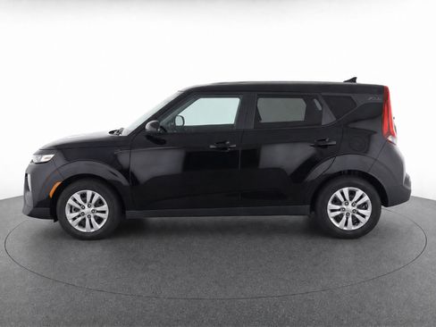 Used 2021 Kia Soul LX FWD image 6
