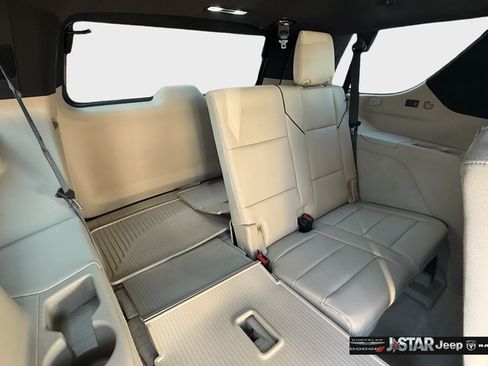 Used 2024 Cadillac Escalade Premium Luxury w/ LPO, Floor Liner Package AWD/4WD image 26