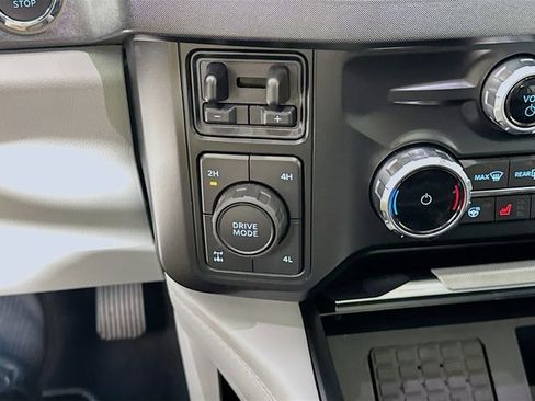 Used 2024 Ford F350 Limited w/ FX4 Off-Road Package image 20