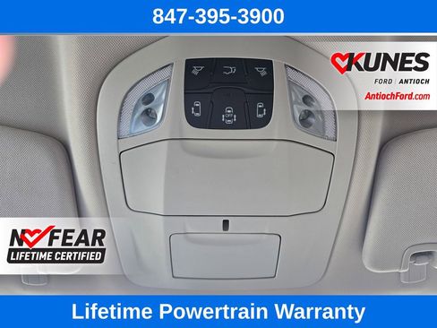 Used 2023 Chrysler Voyager LX FWD image 56