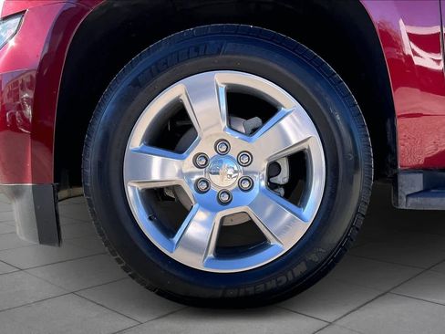 Used 2018 Chevrolet Tahoe LT image 10