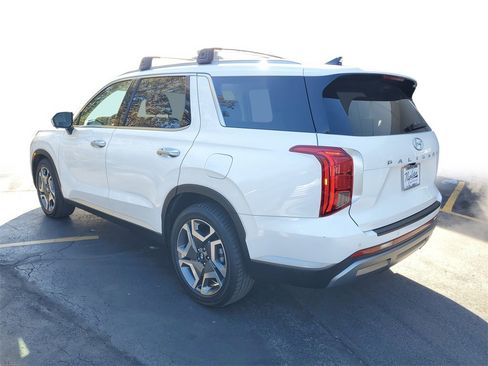 Used 2023 Hyundai Palisade SEL w/ Premium Package image 5