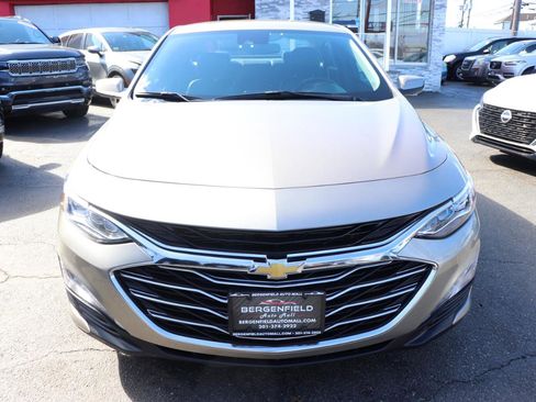 Used 2024 Chevrolet Malibu LT image 8