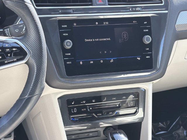 Certified 2024 Volkswagen Tiguan SE R-Line FWD image 10