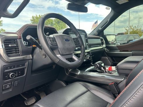 Used 2023 Ford F150 Lariat image 26