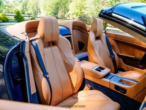 Used 2008 Aston Martin V8 Vantage Roadster RWD image 35