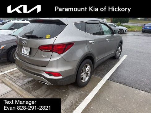 Used 2017 Hyundai Santa Fe Sport AWD/4WD image 3