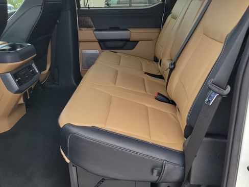 Certified 2024 Ford F250 Lariat w/ Lariat Ultimate Package AWD/4WD image 8