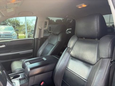 Used 2019 Toyota Tundra Limited AWD/4WD image 9