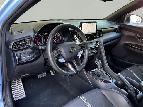 Used 2022 Hyundai Veloster N FWD image 15