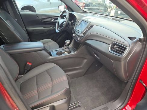 Used 2024 Chevrolet Equinox RS FWD image 25