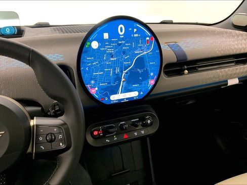 Used 2025 MINI Cooper S image 5