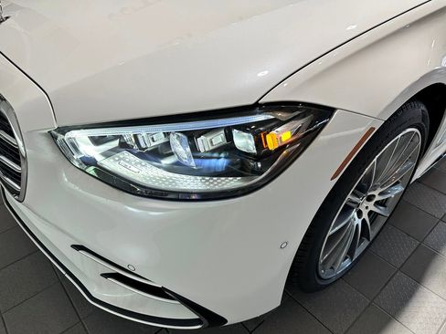 Used 2026 Mercedes-Benz S 580 4MATIC Sedan image 38