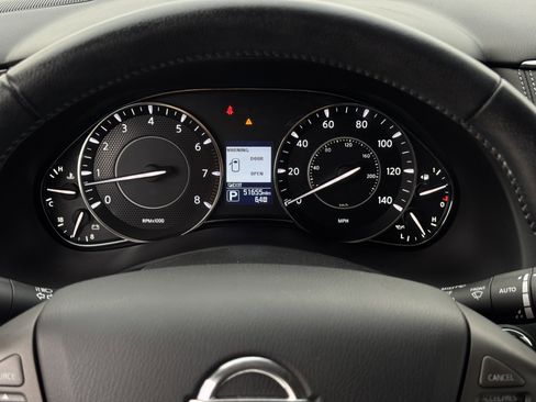 Used 2020 Nissan Armada SL w/ Premium Package image 19