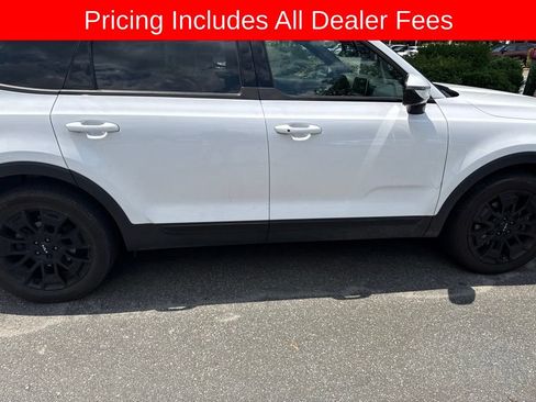 Used 2022 Kia Telluride SX w/ Nightfall Edition Package AWD/4WD image 2