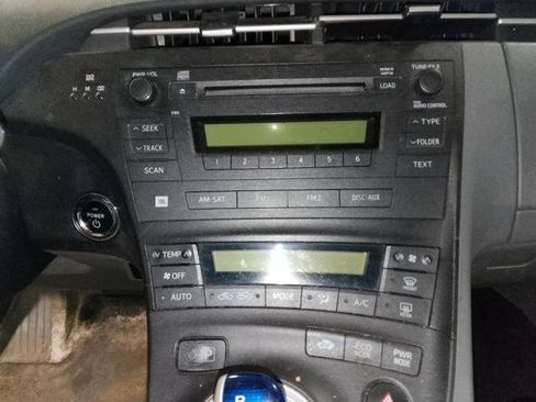 Used 2010 Toyota Prius FWD image 36