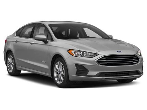 Used 2019 Ford Fusion Titanium FWD image 6