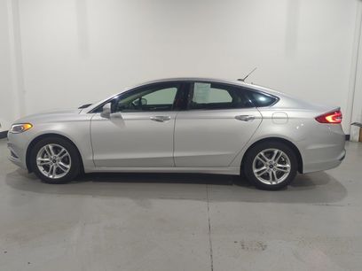 Used 2018 Ford Fusion SE w/ Fusion SE Technology Package