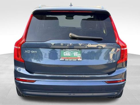 Used 2023 Volvo XC90 B5 Core w/ Climate Package AWD/4WD image 8