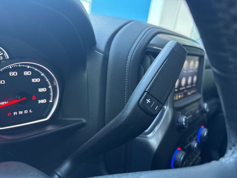 Used 2020 Chevrolet Silverado 1500 RST AWD/4WD image 33