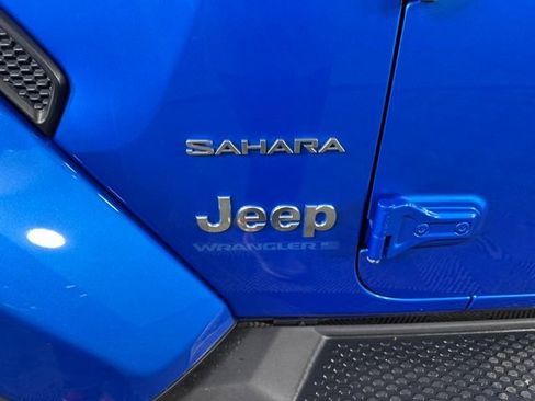 Used 2023 Jeep Wrangler Unlimited Sahara image 10