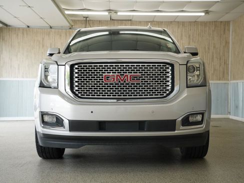 Used 2016 GMC Yukon Denali w/ Open Road Package AWD/4WD image 2