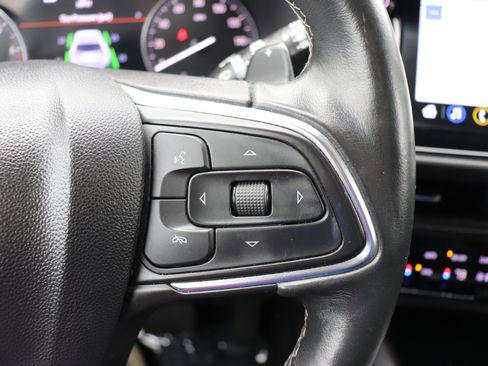 Used 2022 Buick Envision Avenir w/ Technology Package II image 33