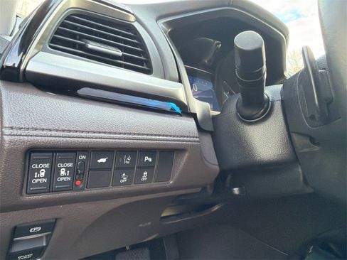 Used 2019 Honda Odyssey Elite image 38