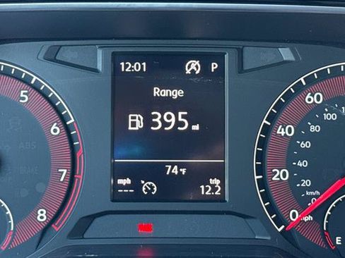 Used 2020 Volkswagen Jetta SE w/ SE Cold Weather Package FWD image 27