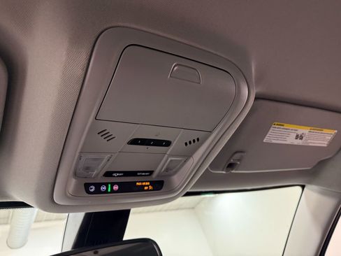 Used 2023 GMC Acadia AT4 AWD/4WD image 86