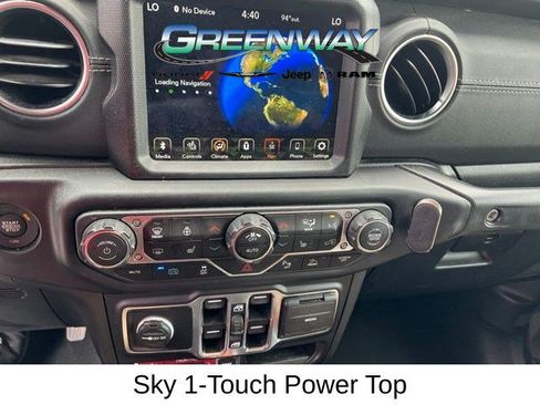 Used 2022 Jeep Wrangler Unlimited Rubicon 4xe w/ Cold Weather Group AWD/4WD image 8