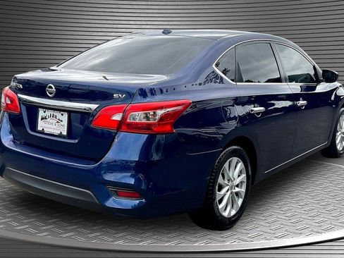 Used 2018 Nissan Sentra SV FWD image 6