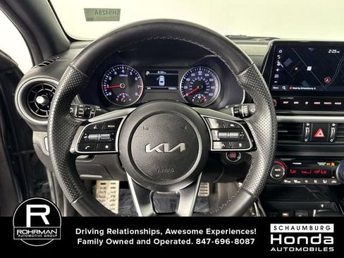 Used 2023 Kia Forte GT-Line w/ GT-Line Premium Package FWD image 11