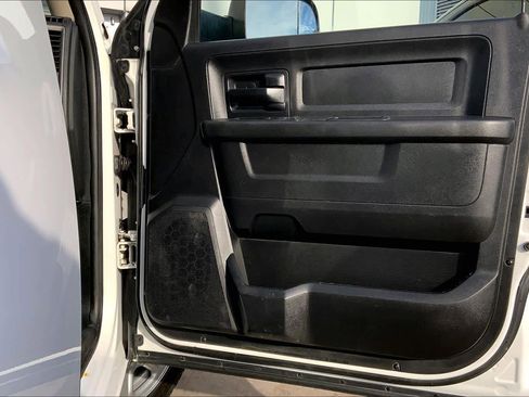 Used 2017 RAM 3500 Tradesman image 22