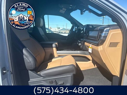 New 2026 Ford F250 Lariat w/ Chrome Package image 19