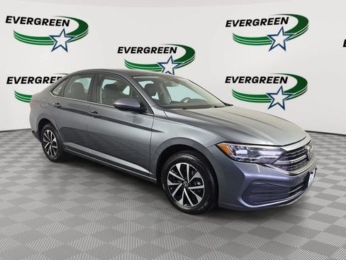 Used 2024 Volkswagen Jetta S FWD image 3
