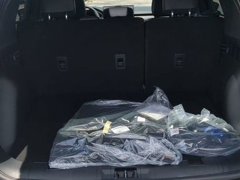 Used 2025 Ford Escape SE w/ PHEV Premium Package image 13