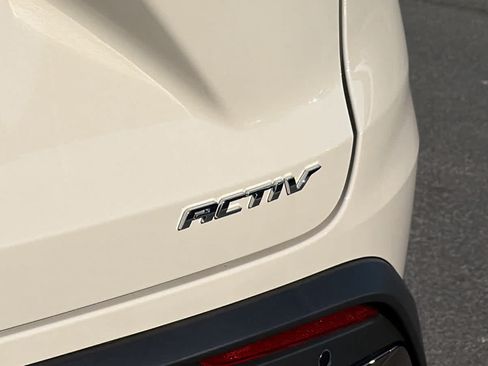 New 2026 Chevrolet Trax ACTIV w/ Sunroof Package FWD image 28