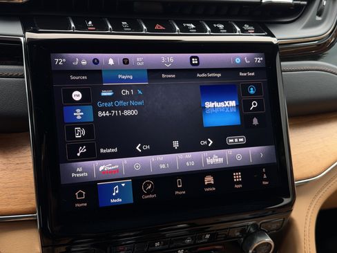 Used 2024 Jeep Grand Cherokee L Summit AWD/4WD image 27