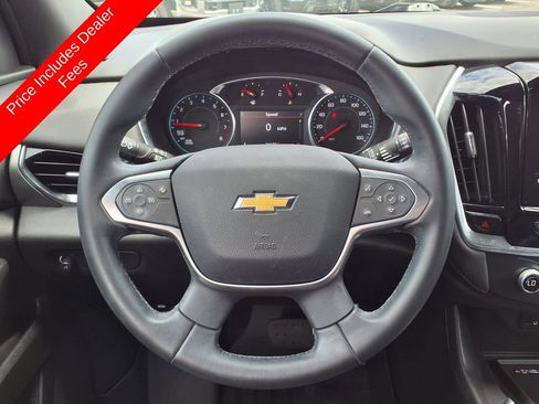 Used 2023 Chevrolet Traverse LT FWD image 30