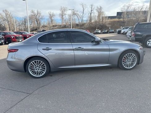 Used 2019 Alfa Romeo Giulia Ti w/ Quick Order Package 22X Lusso image 7