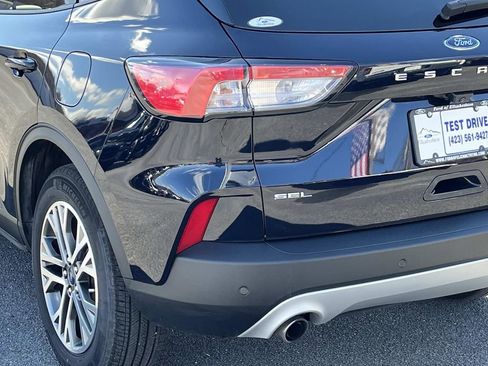 Used 2021 Ford Escape SEL w/ Technology Package image 5