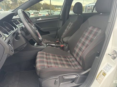 Used 2021 Volkswagen GTI S image 19