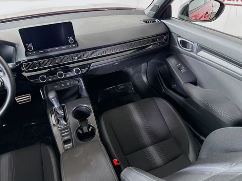 Used 2025 Honda Civic Sport image 24
