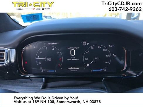 Used 2023 Jeep Grand Wagoneer Series III w/ Quick Order Packagew 28T image 19